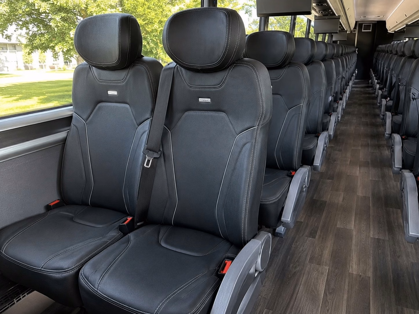 bridal party transportation to farmington hills ceremony venues