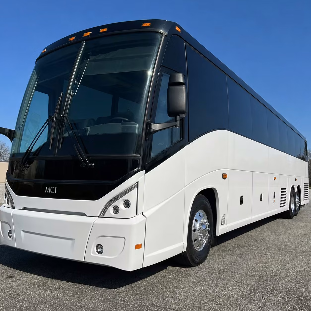 farmington hills airport transfer charter bus rentals