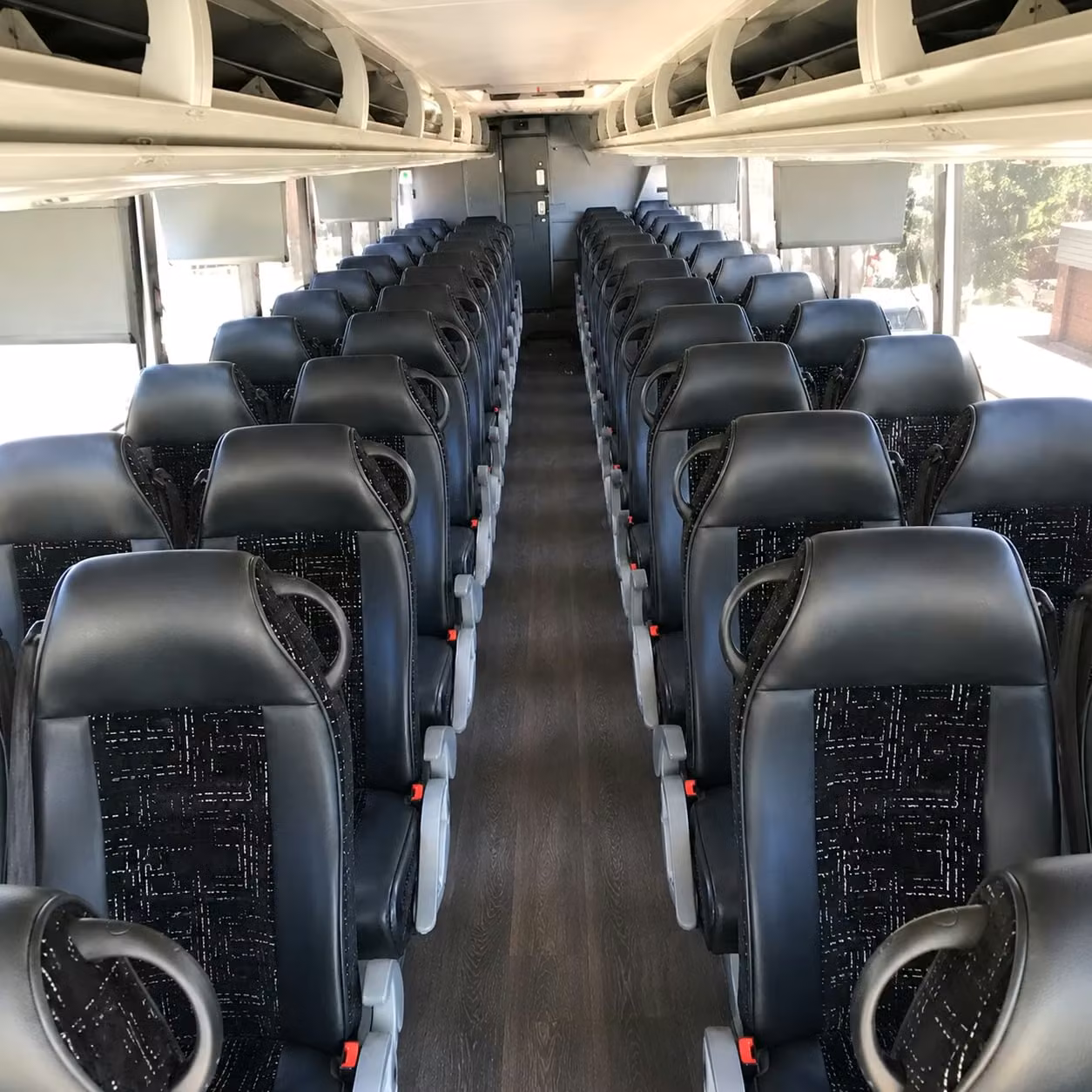 farmington hills charter bus interior