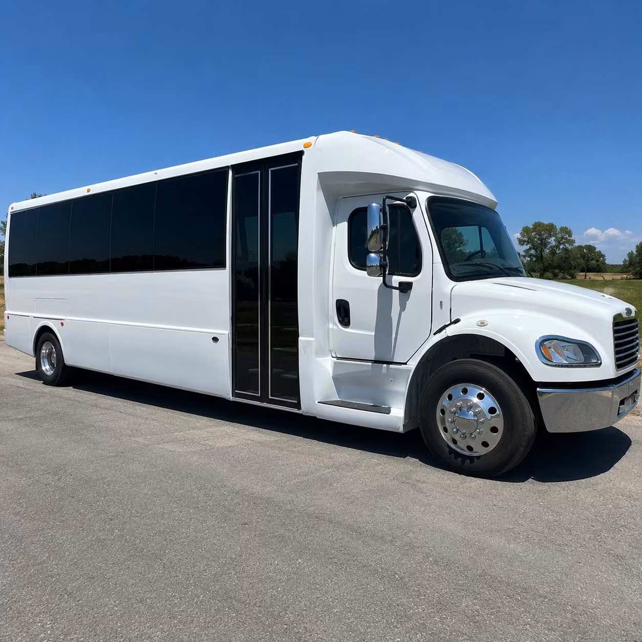 farmington hills prom homecoming bus rentals