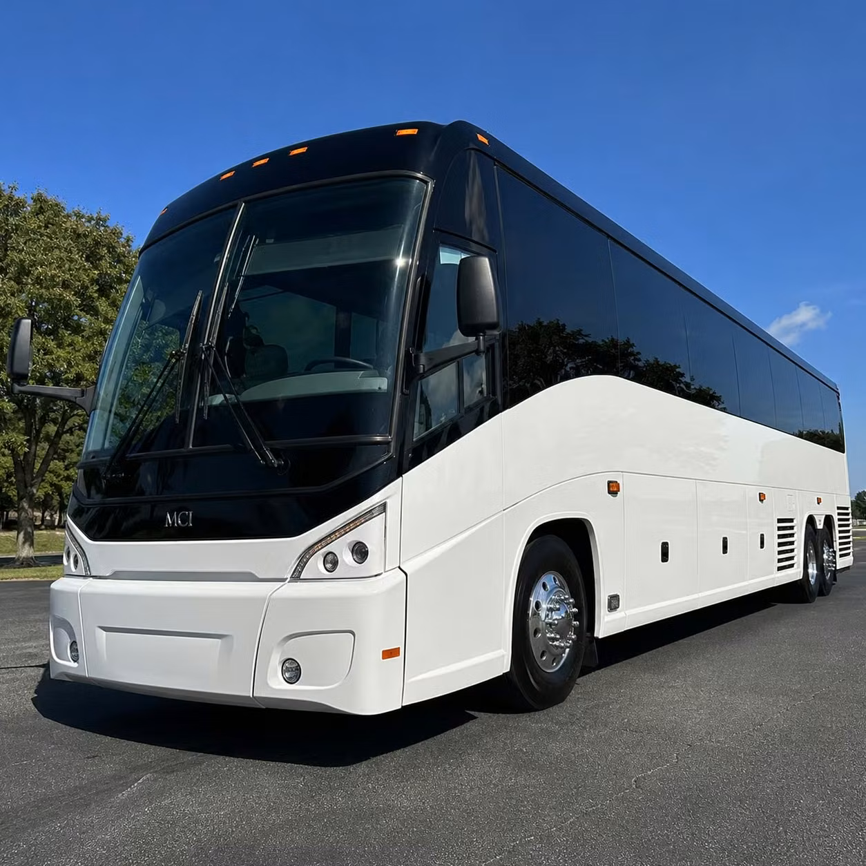 long distance sports team transportation from farmington hills