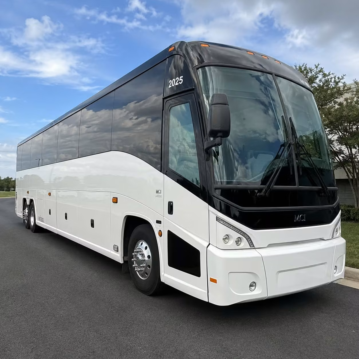 sunday worship shuttle service for farmington hills congregations