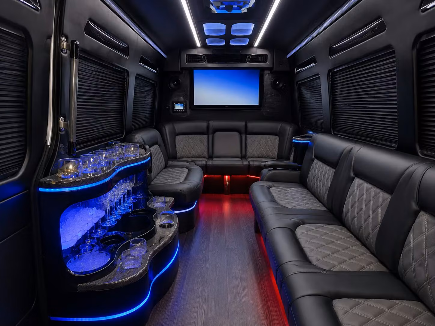 university of michigan and michigan state game day shuttles from farmington hills